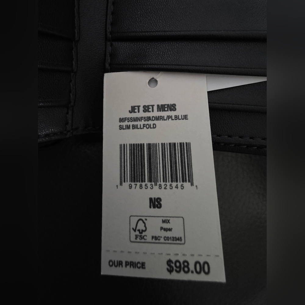 Michael Kors Jet Set Admiral Blue Wallet. Bi-fold. 6 card slots. Brand New. - Picture 4 of 5